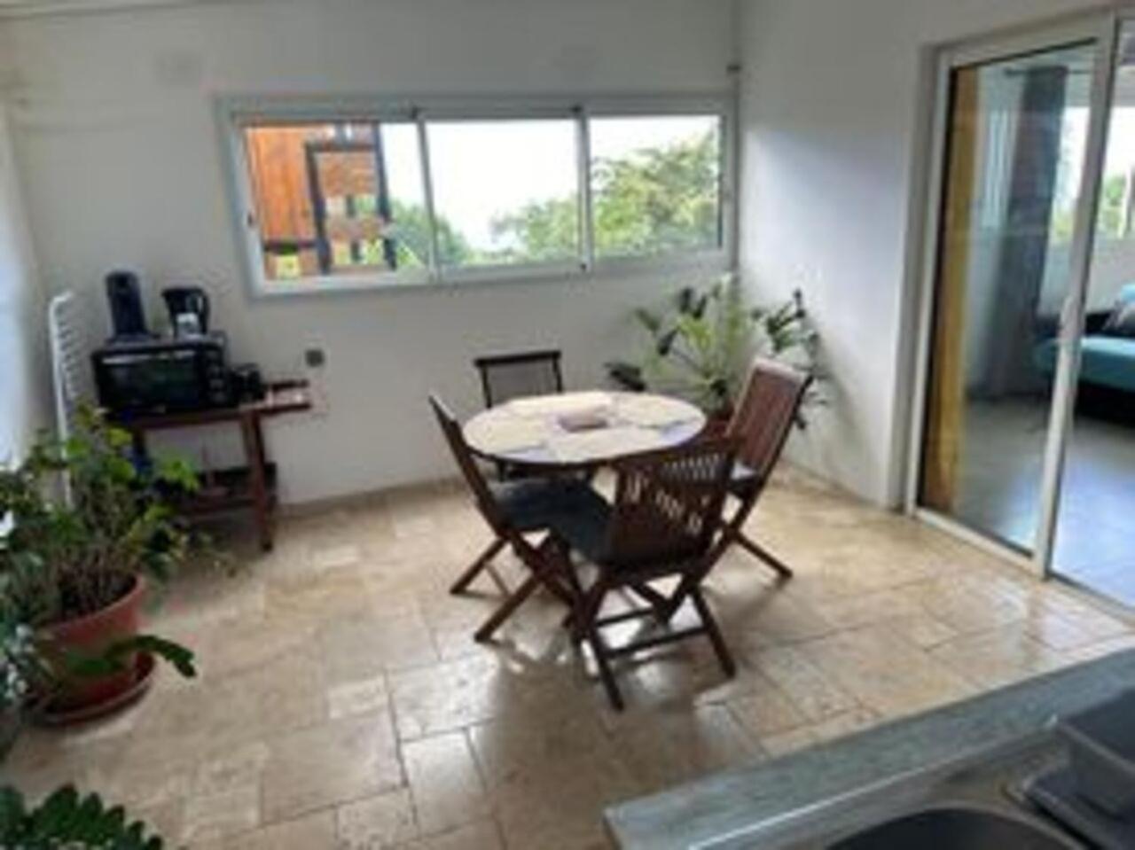 Duplex Bouguainvillier Apartment Saint-Denis Bagian luar foto
